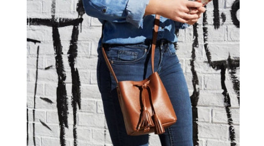 How To Style A Crossbody Bag