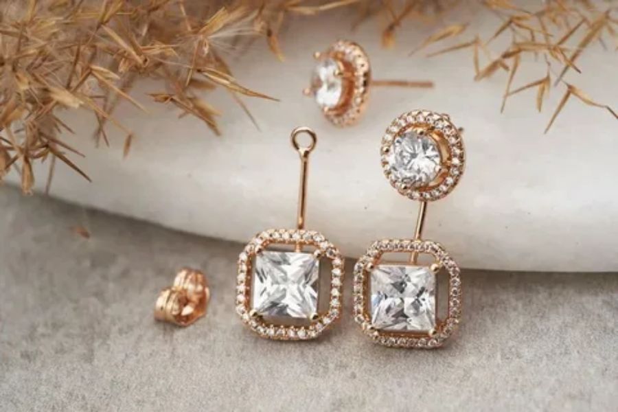 Why Japanese Earrings Are Famous?