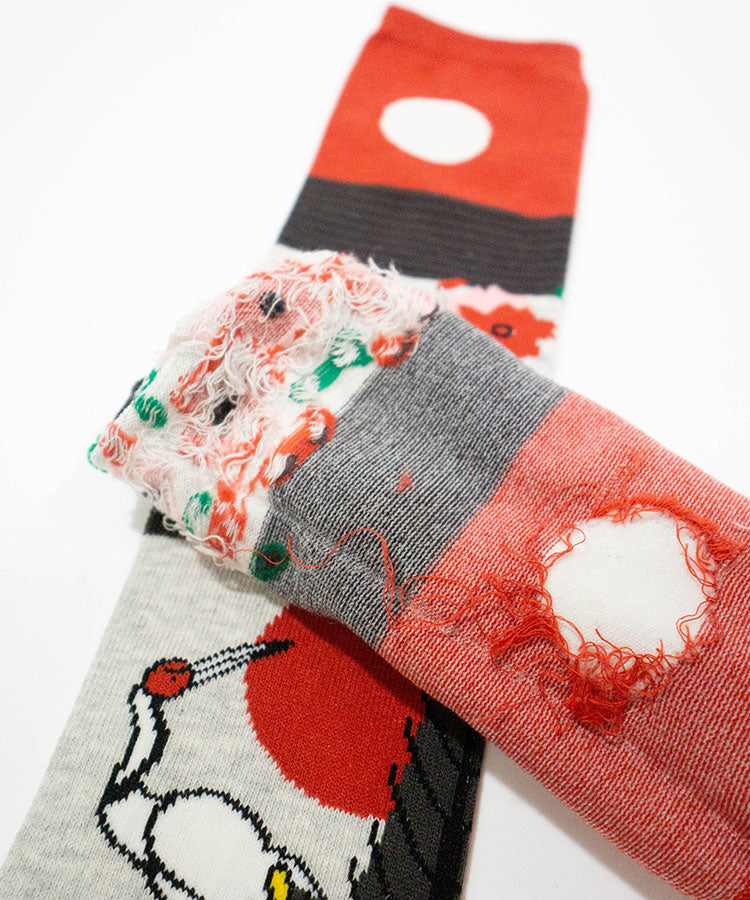 Japanese Hanafuda Tabi Socks – Crane & Floral Crew Socks | Artisan-Made Split-Toe Socks | Made in Japan High Quality Tabi Socks |  Made in Japan