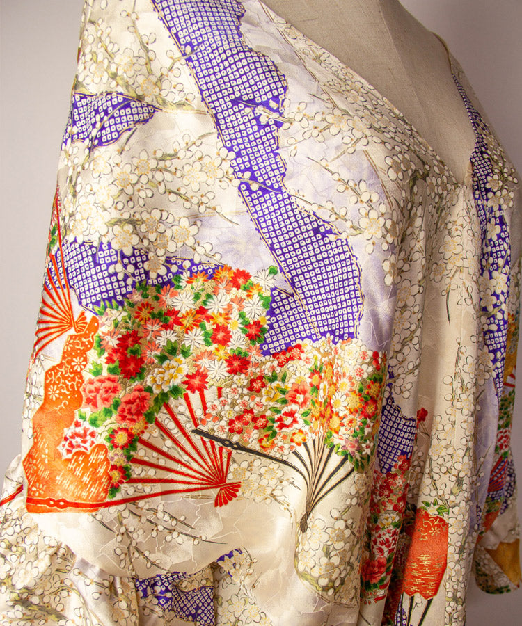 Expert in Allure Japanese Antique Kimono Dress / Remake Dress